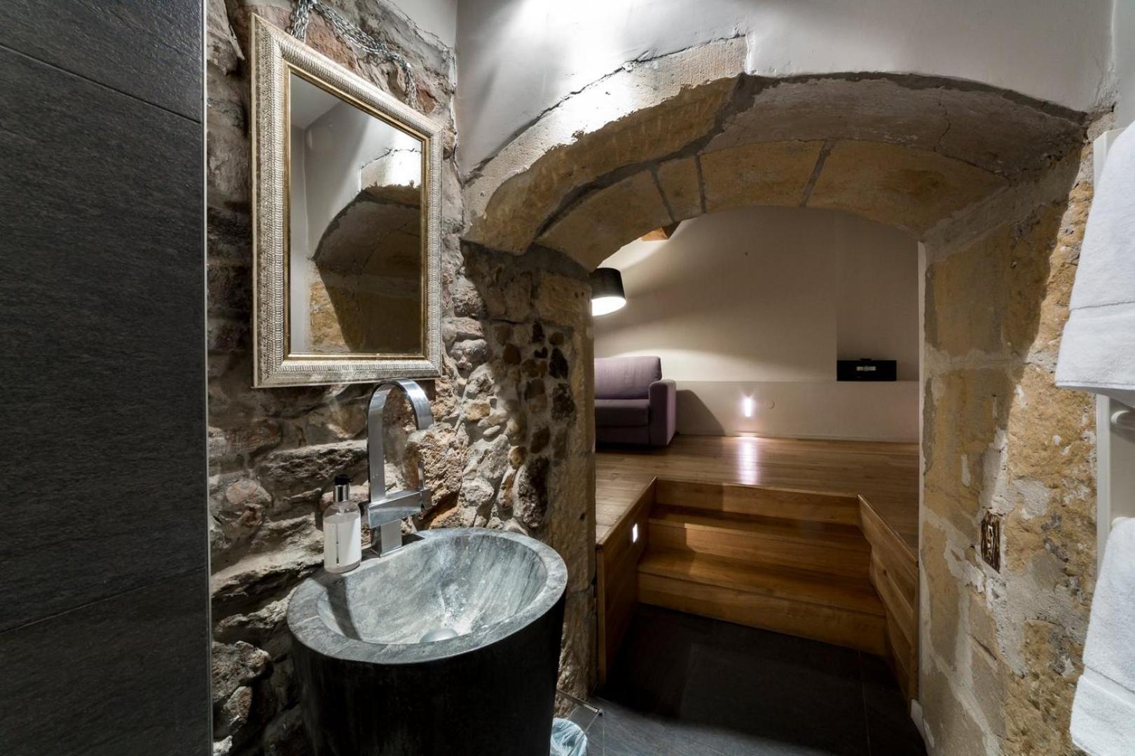 La Miroirs - Plein Coeur Du Vieux Apartment