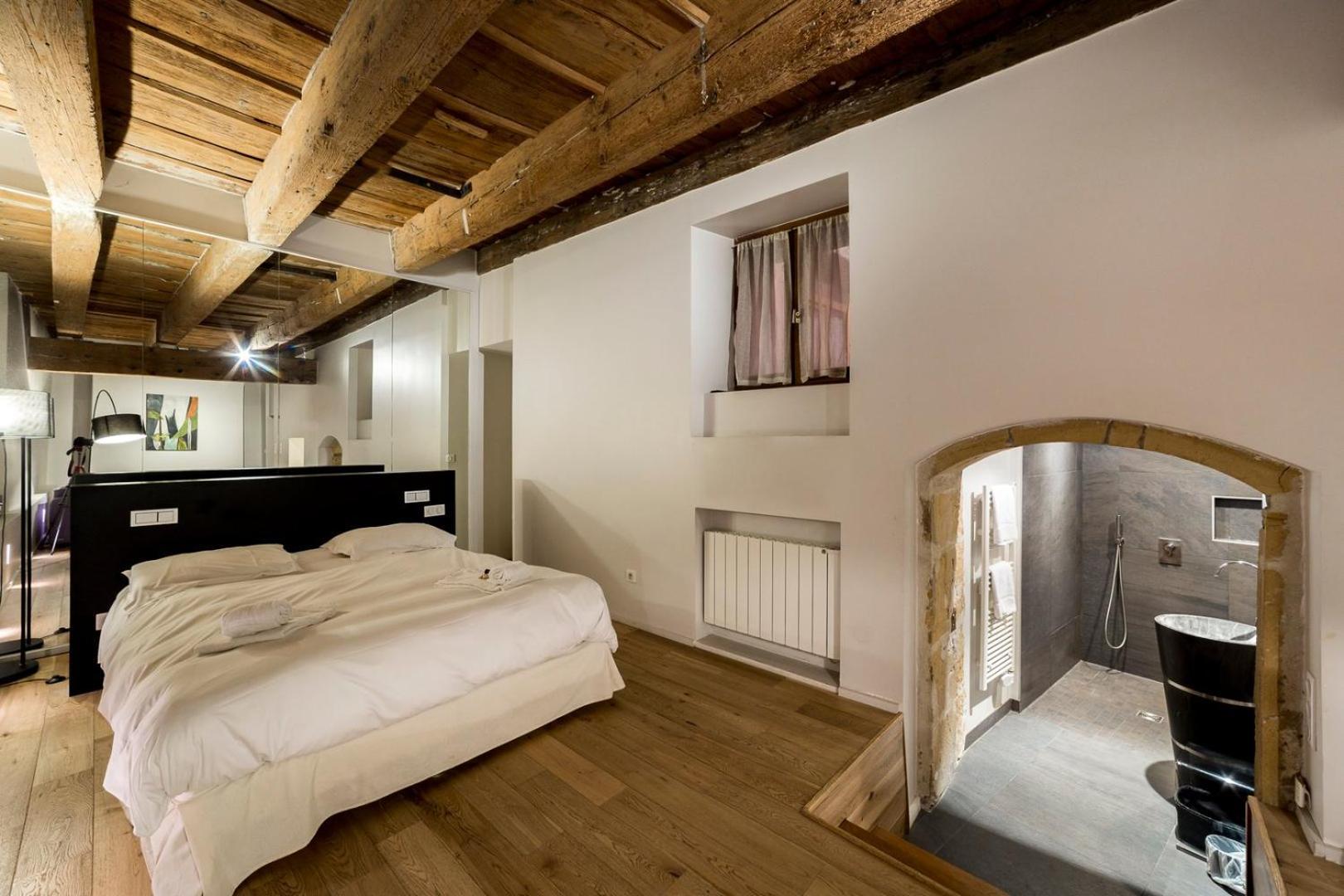 La Miroirs - Plein Coeur Du Vieux Apartment
